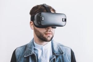 脸书“元宇宙”惨遭打脸！美国资深开发者：电脑端VR游戏已死 是时候尊重市场选择 “欢迎来证明我是错误的”